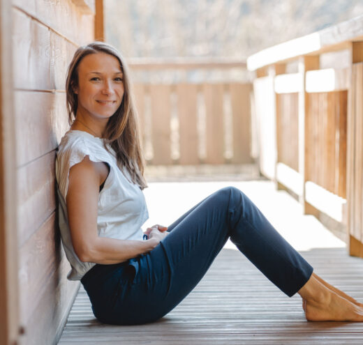 „Elena Dorner – Spiritual Life Coach und Yogalehrerin bietet Yoga, Meditation und Coaching für Selbstliebe und innere Ruhe für Frauen