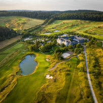 Hotel Hofgut Georgenthal im Taunus – idyllisches Yoga Retreat im Dezember 2026 für Entspannung, Meditation und bewusste Auszeit zum Jahresende.