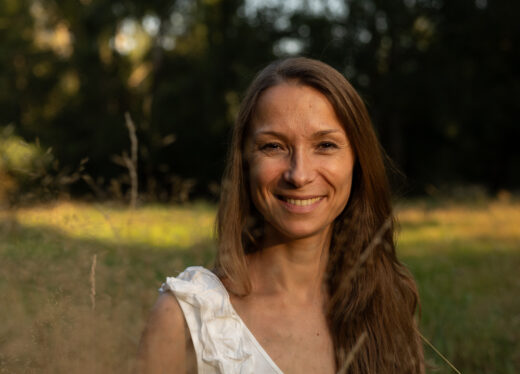 Coaching & Yoga für Frauen - online Kurse, Retreats und lokal in Frankfurt am Main