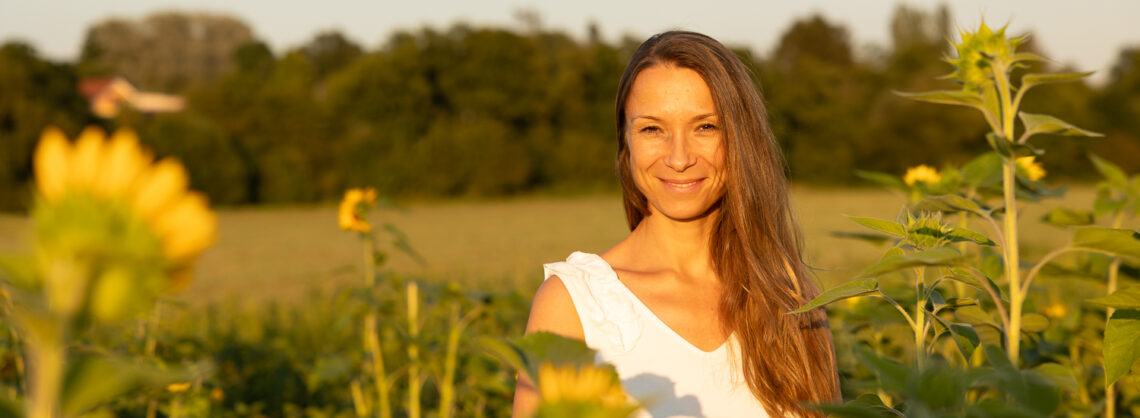 Selbstliebe im Alltag Burnout Prävention Darmgesundheit Stressreduktion Bedürfnisse erkennen Paarcoaching Frauencoaching Unzufrieden in der Beziehung Selbstliebe Selbstzweifel Selbstzweifel als Mama Selbstannahme